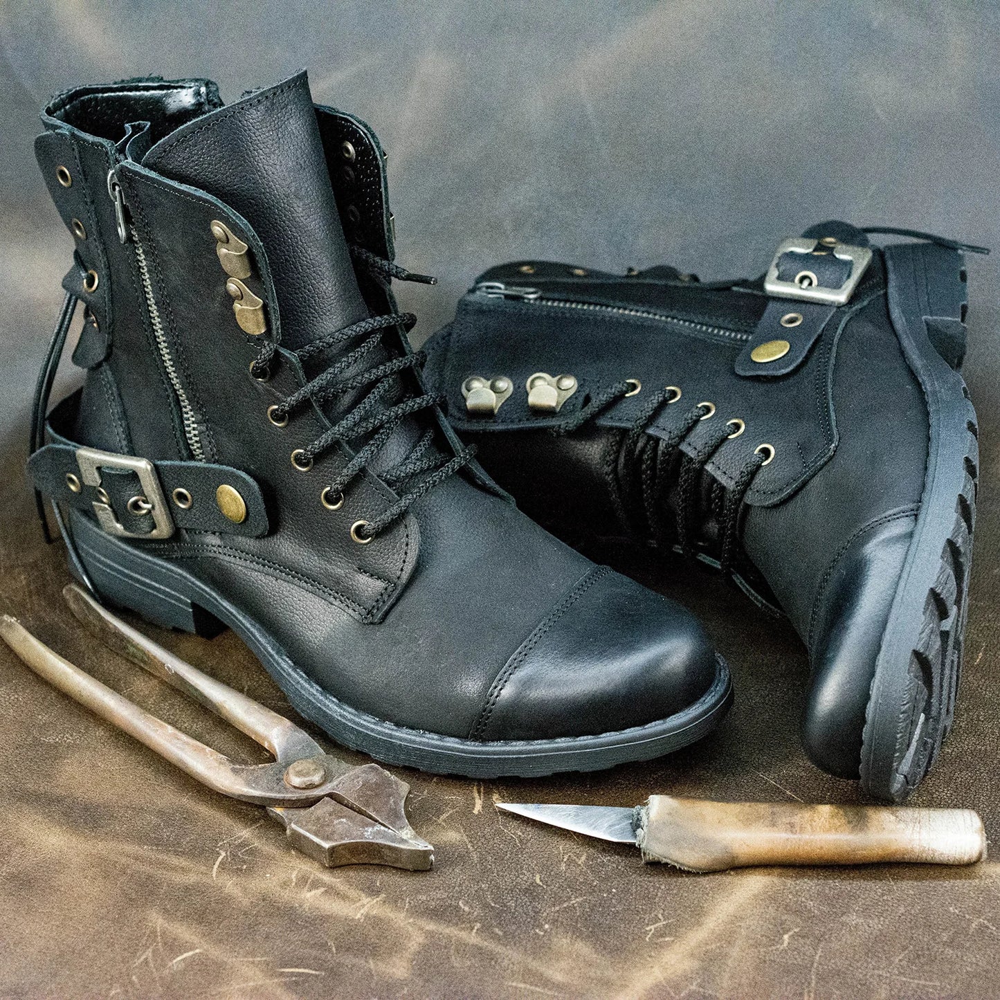 Handgefertigte Schwarze Herren-Lederstiefel – Maron | KarolShoes