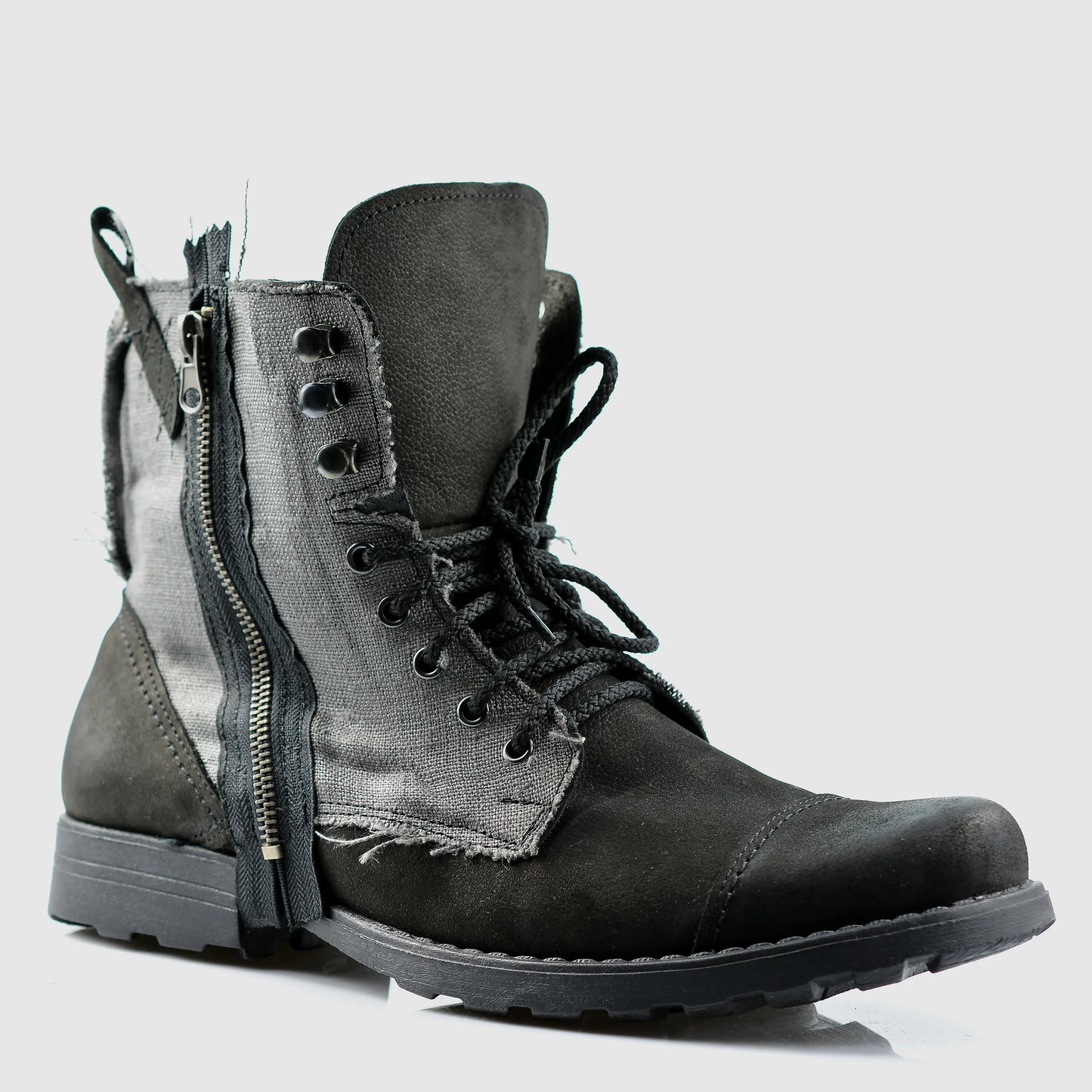 Handgefertigte Schwarze Herren-Boots aus Leder & Leinen – Linen | KarolShoes