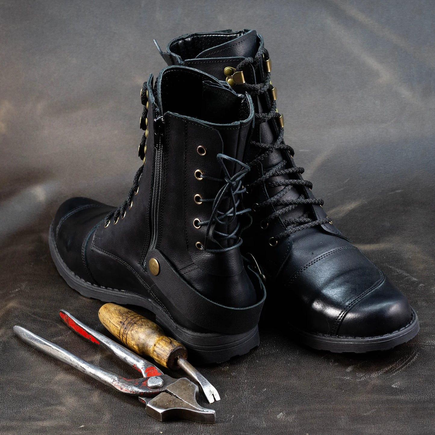 Schwarze Herren-Motorradstiefel aus Leder – Sonny | KarolShoes