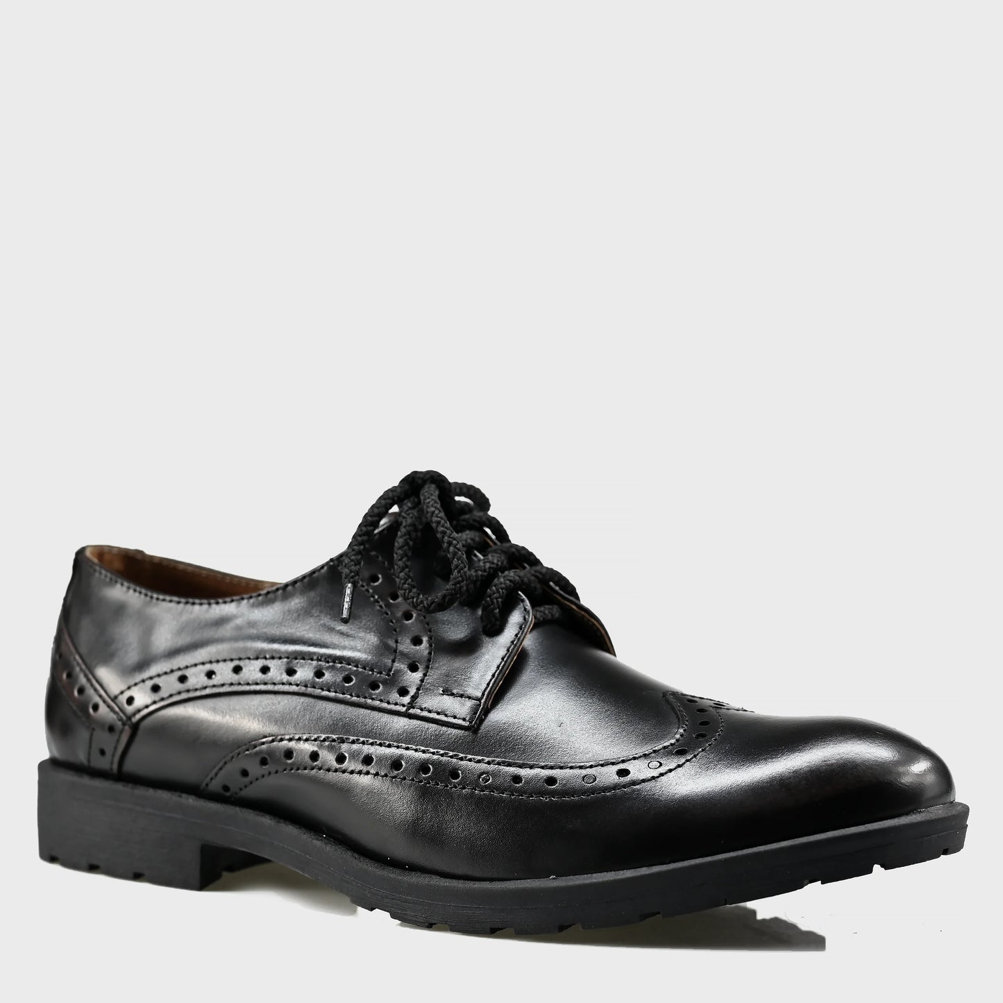 Black Leather Men’s Brogues – Hand-Stitched – Oxford Ridge | KarolShoes