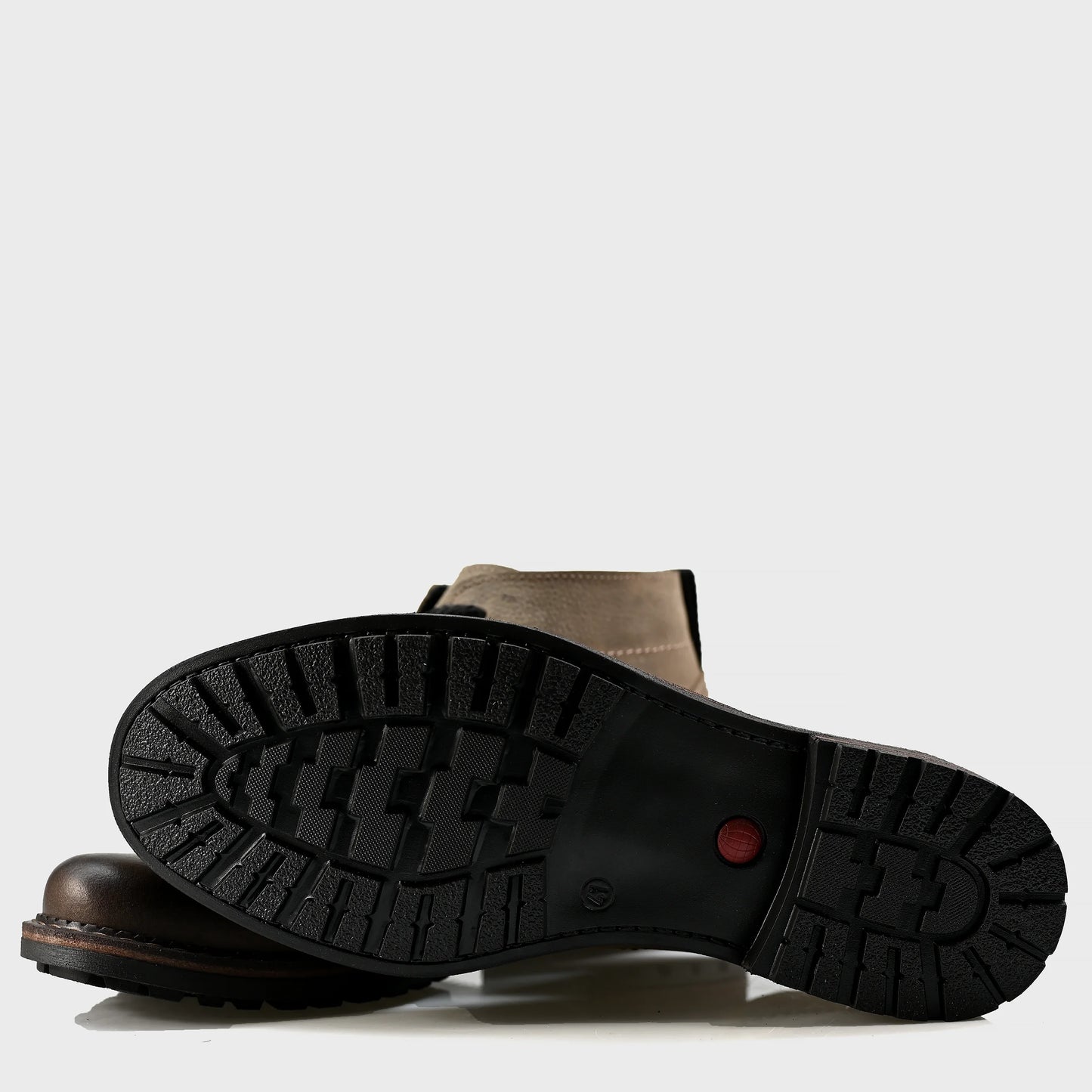 Pánské kožené chukka boty Hawk – hnědé, ručně šité, odolné a pohodlné | KarolShoes