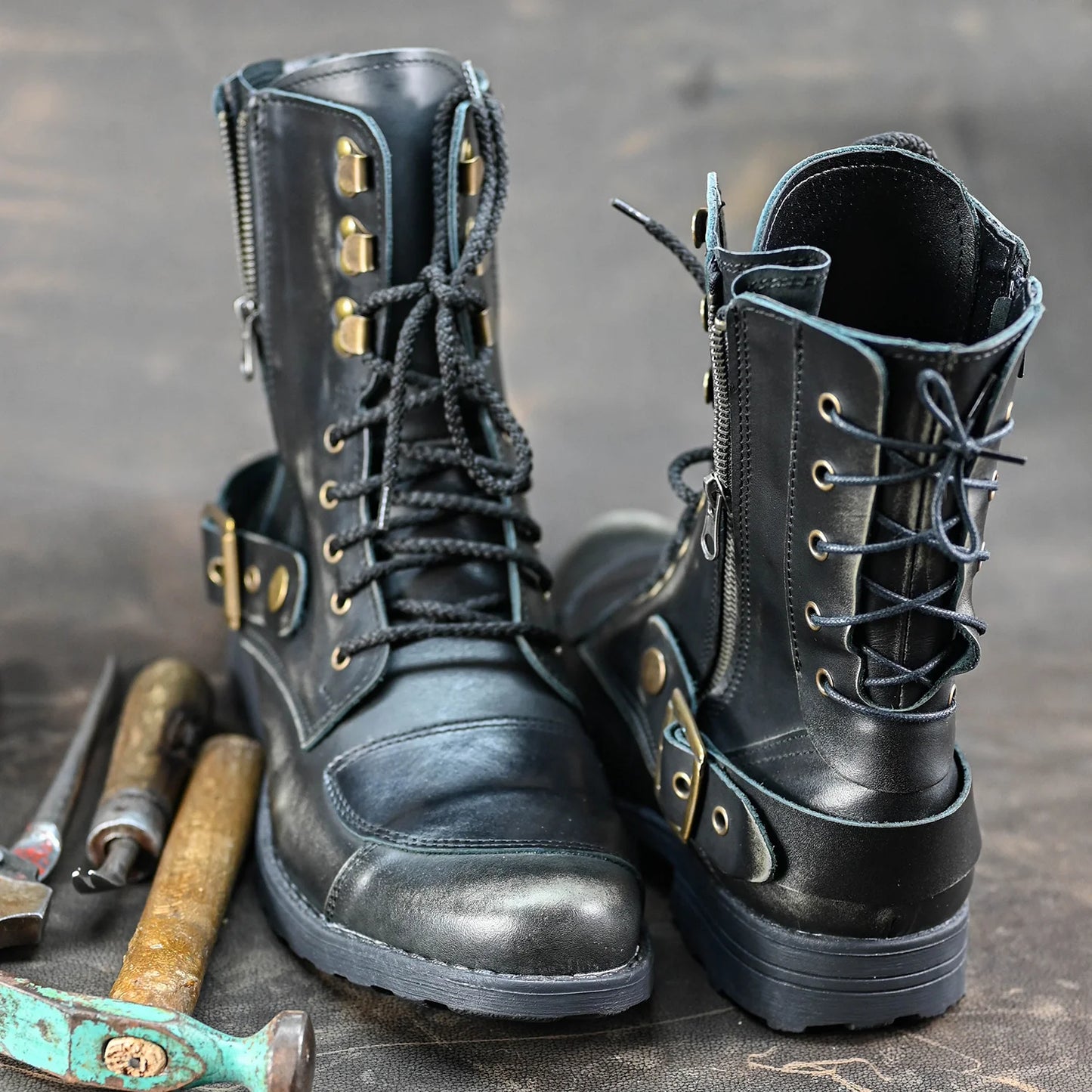 Schwarze BS Herren-Motorradstiefel aus Leder – Sonny | KarolShoes