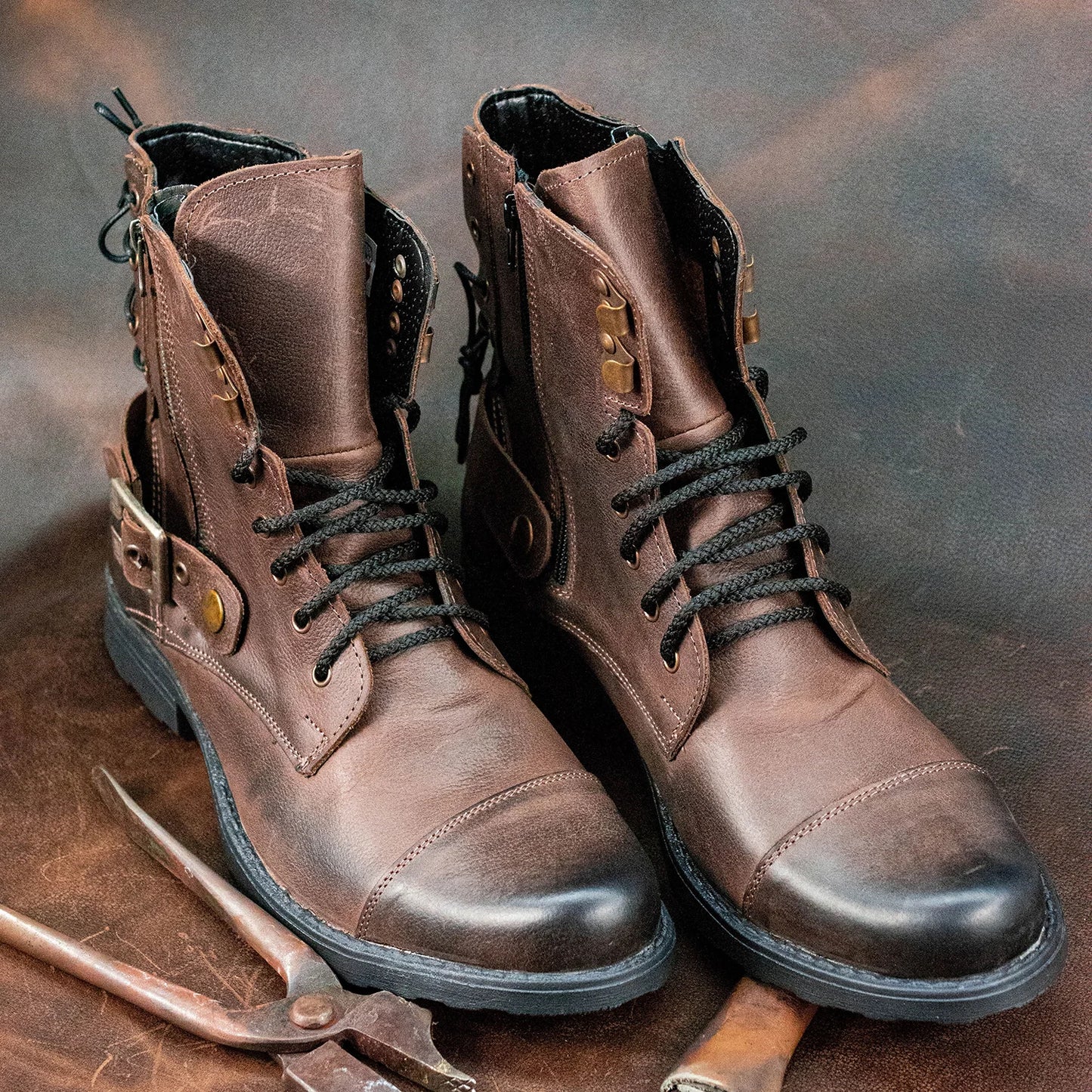 Handgefertigte Braune Herren-Lederstiefel – Maron | KarolShoes