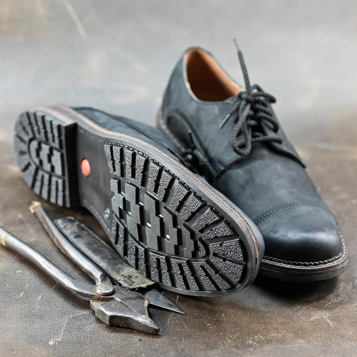 Schwarze Herren-Derby-Schuhe aus Leder - Mauro | KarolShoes