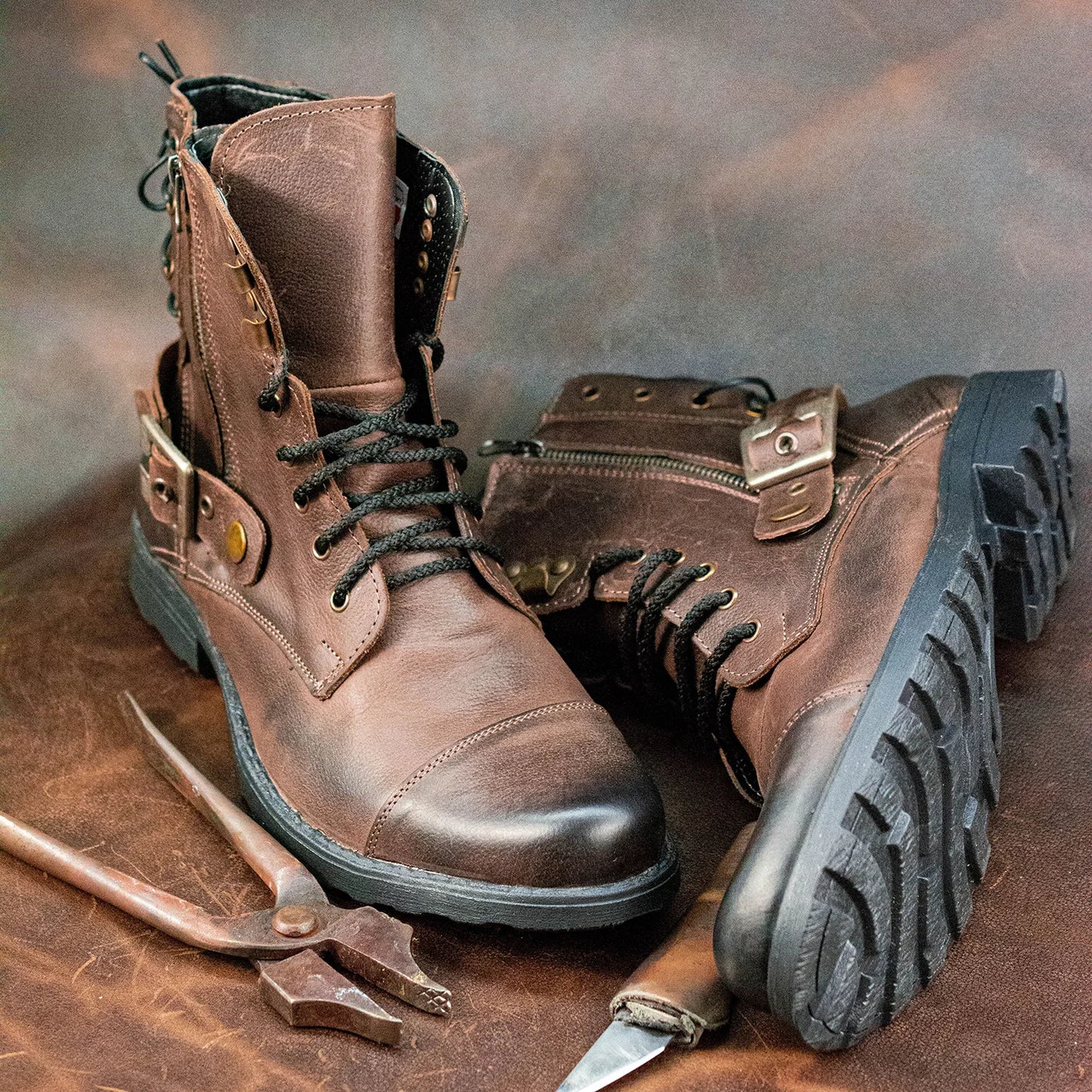 Handgefertigte Braune Herren-Lederstiefel – Maron | KarolShoes